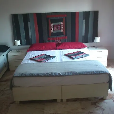 Cartoline Dall'etna Bed & Breakfast *