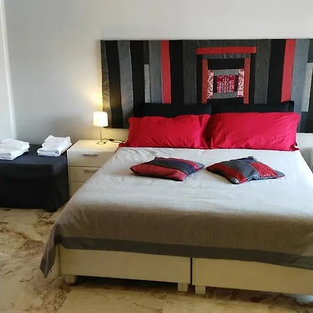 Cartoline Dall'etna Bed & Breakfast *